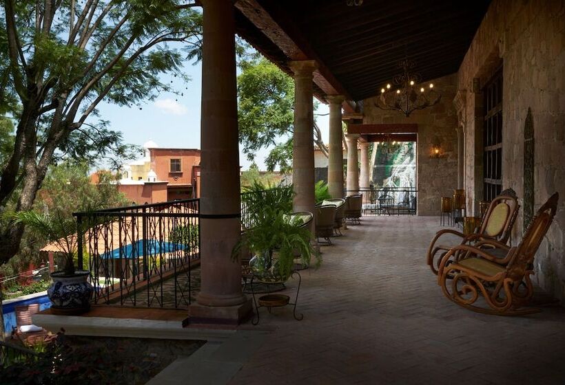 هتل Cascadas Boutique