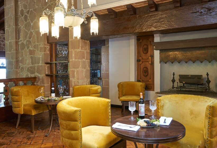 هتل Cascadas Boutique