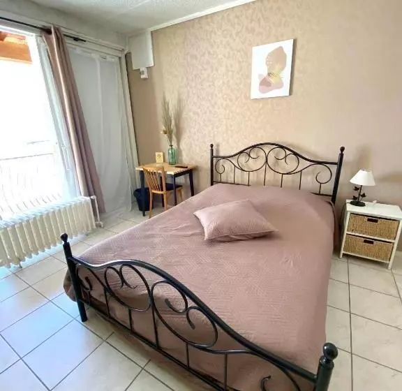 Hotelli Les Voyageurs