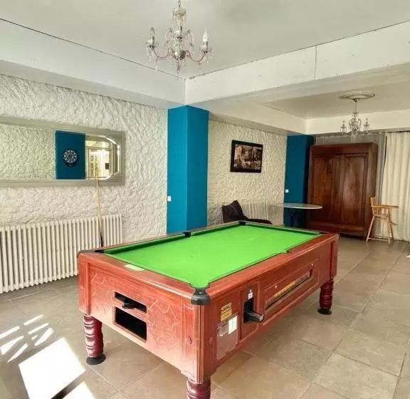 Hotelli Les Voyageurs