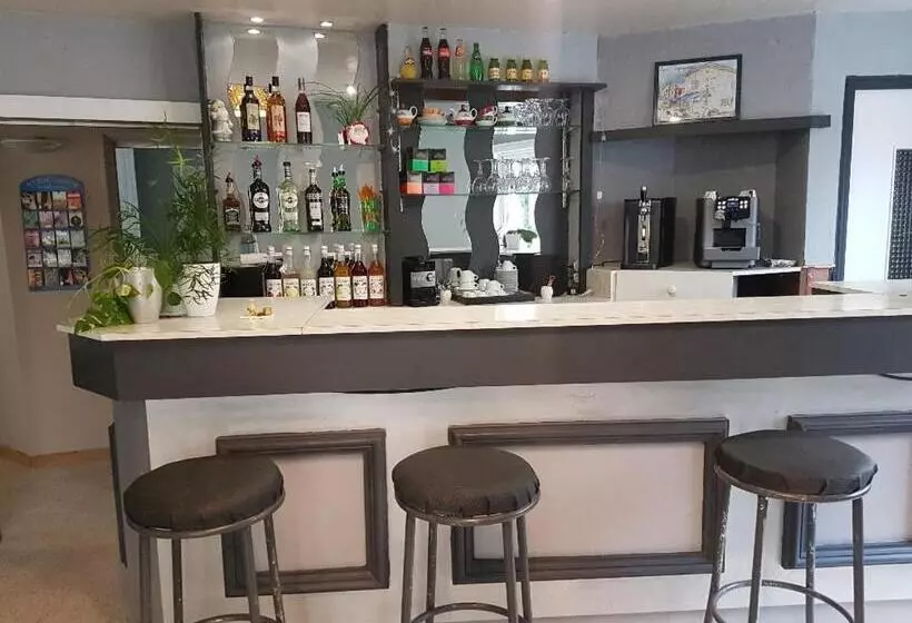 Hotelli Les Voyageurs