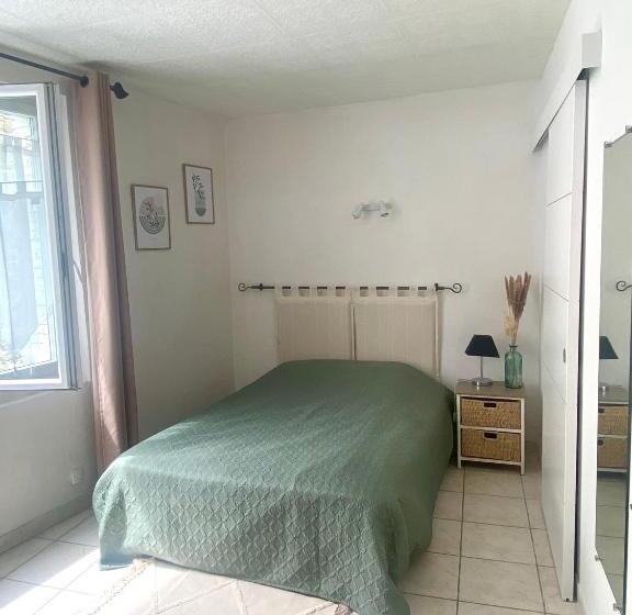 酒店 Les Voyageurs