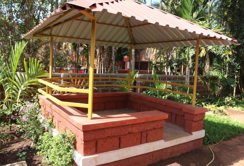 בית מלון כפרי Oasis Resort