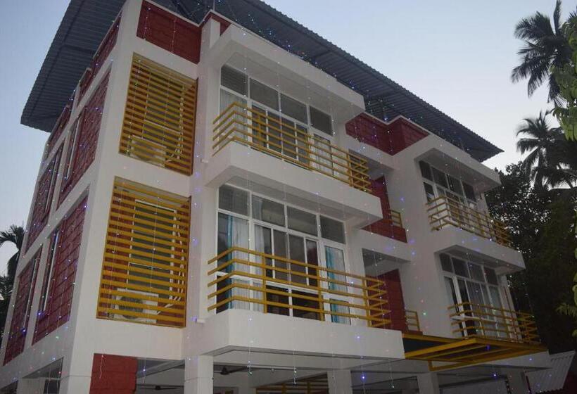 בית מלון כפרי Oasis Resort