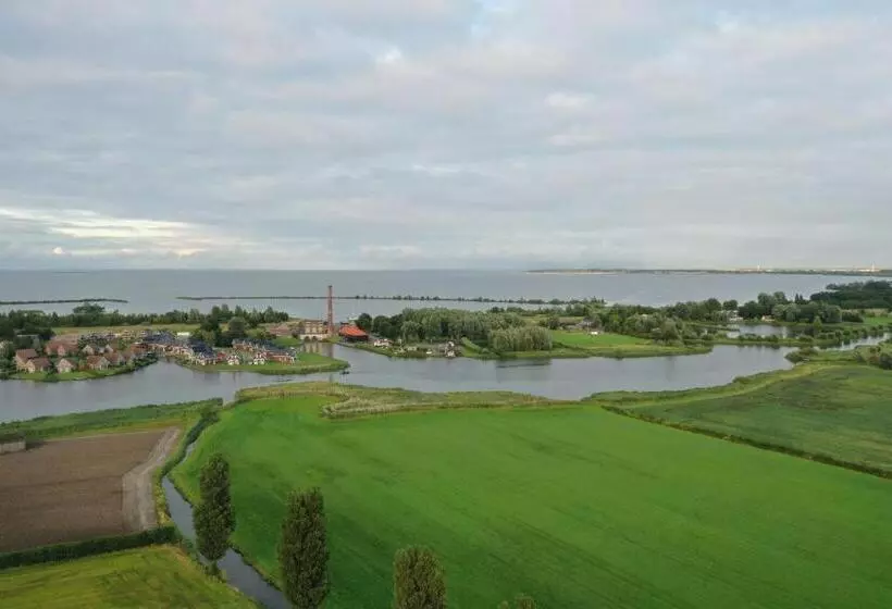 Lodge 61 Hotel Aan Het Water