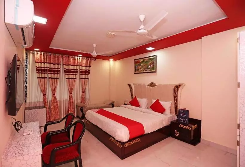 Oyo 23495 Hotel The Park