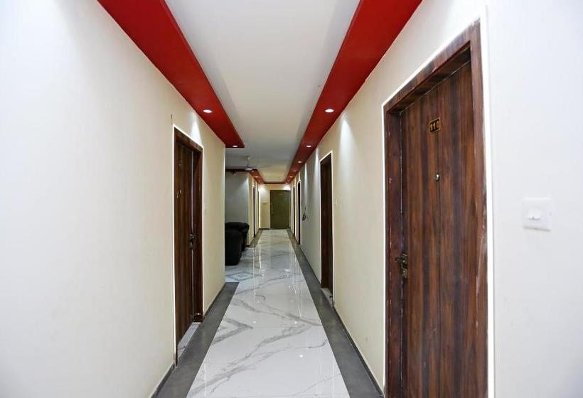 Oyo 23495 Hotel The Park