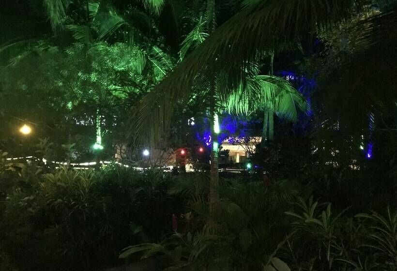 Pension Lala Land Guest House And Camping Site