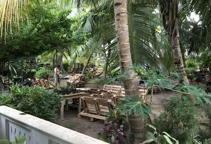 Pension Lala Land Guest House And Camping Site