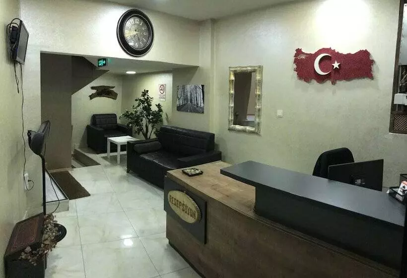 Saray Otel Pansi̇yon
