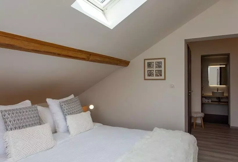 ベッドアンドブレックファースト Amodo Lodge