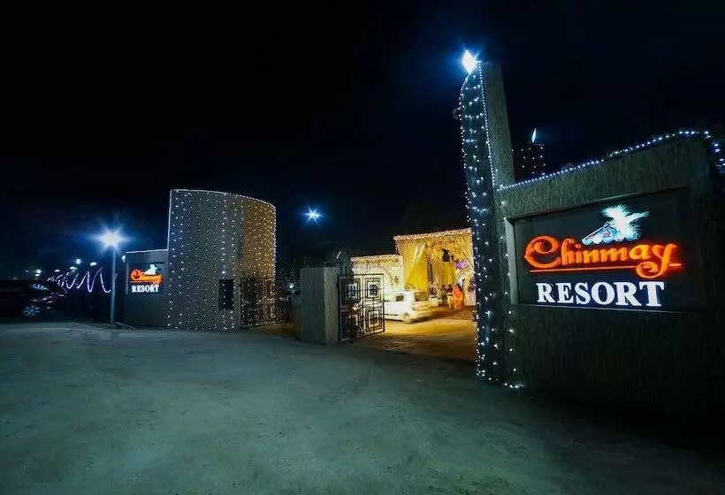 ホテル Edition O 30052 Chinmay Resorts