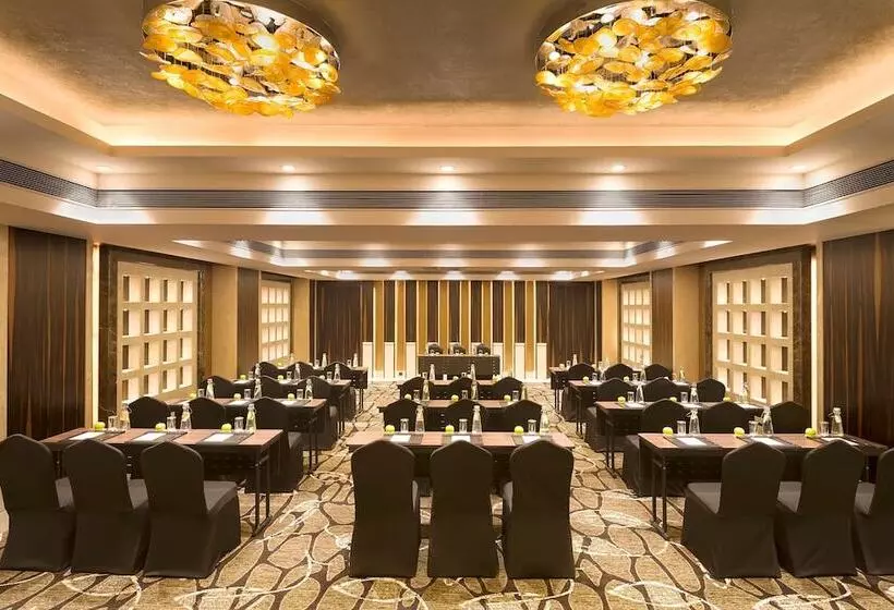 Hotel Radisson Blu Gorakhpur