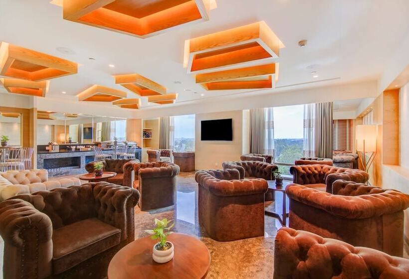 Отель Radisson Blu Gorakhpur