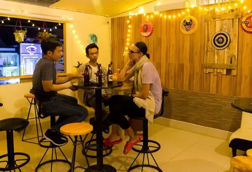 پانسیون Dora Hostel