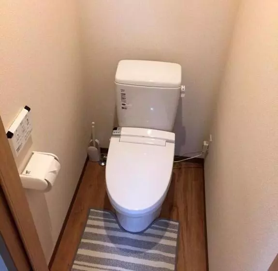 پانسیون Mikawa House Osaka Castle