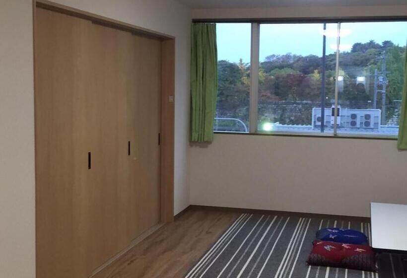 פנסיון Mikawa House Osaka Castle