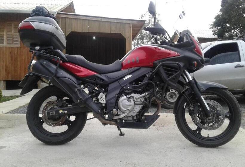 ペンション Pousada Bica D água