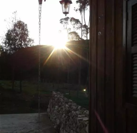 پانسیون Pousada Bica D água