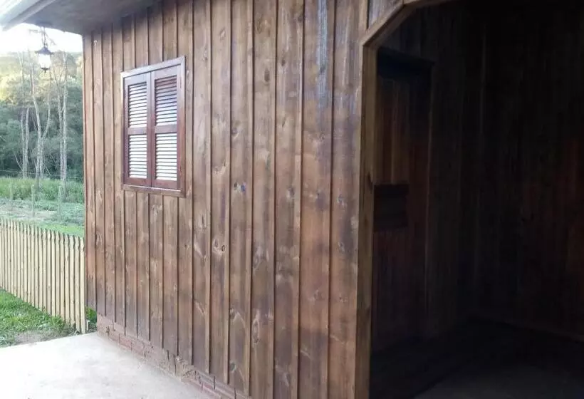 پانسیون Pousada Bica D água