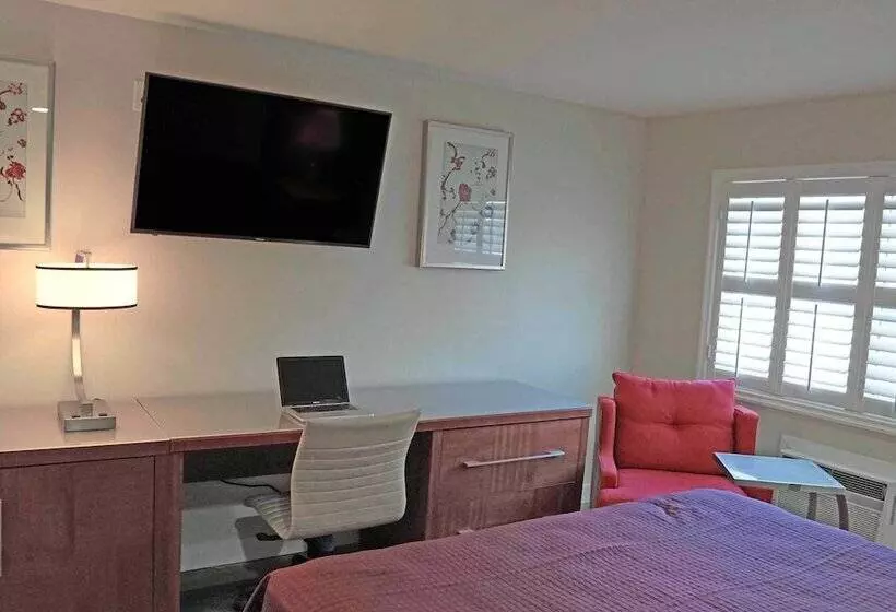 Del Mar Motel
