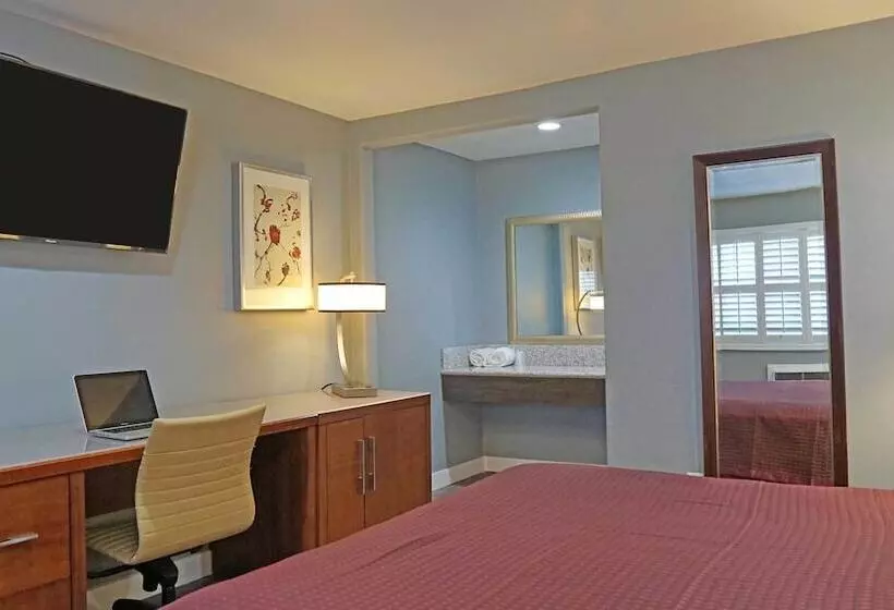 Del Mar Motel