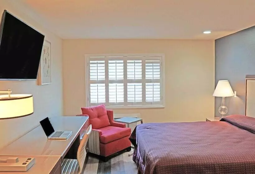 Del Mar Motel