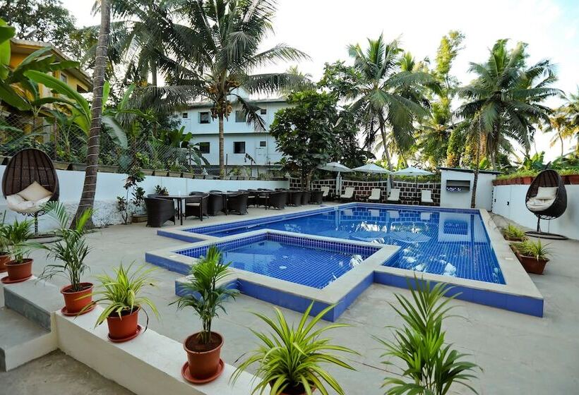 Hotel Calux Grand Baga   Formerly Amara Grand