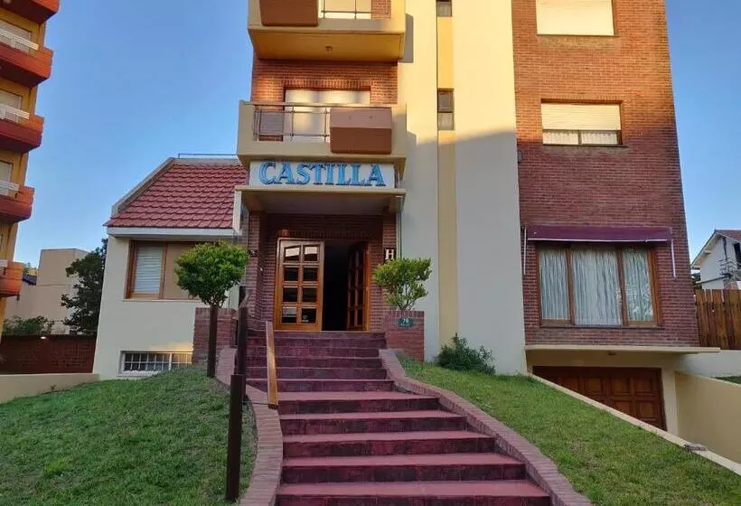 ホテル Castilla