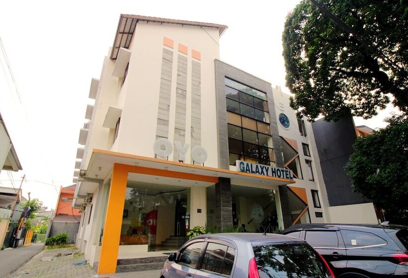 בית מלון כפרי Capital O 1511 Galaxy Inn