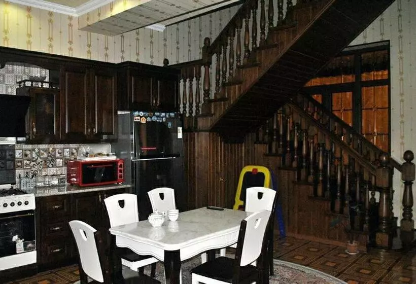 Retkeilymaja Like Guest House