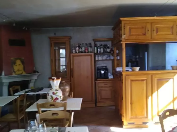 Aamiaismajoitus (B&B) Le Relais De Sully