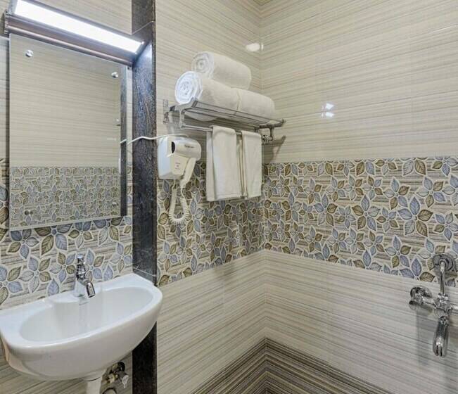 Hotel Ramraj Regency