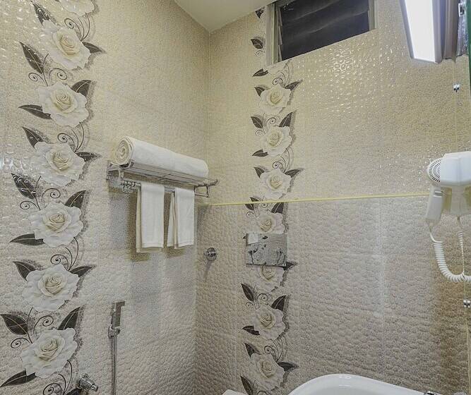 Hotel Ramraj Regency