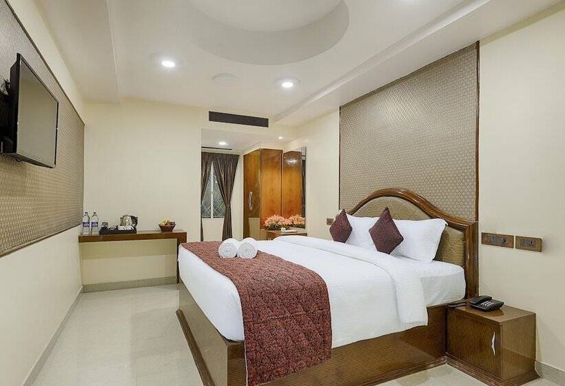 Hotel Ramraj Regency