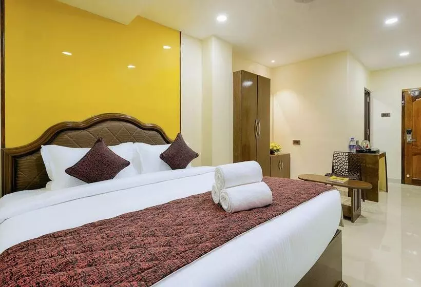 ホテル Ramraj Regency