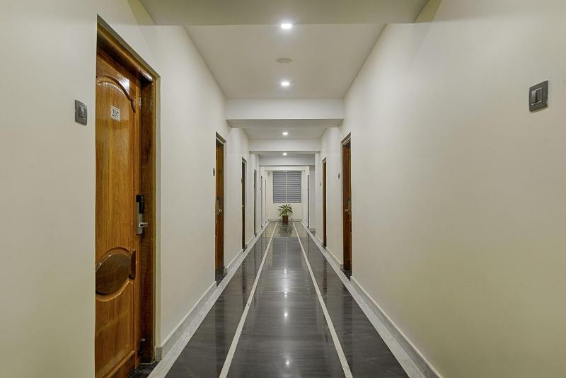 Hotel Ramraj Regency