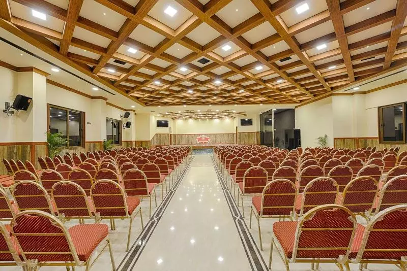 ホテル Ramraj Regency