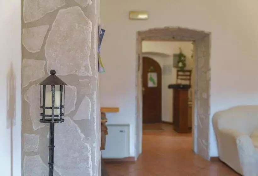 Ostello Albergo Dagli Elfi