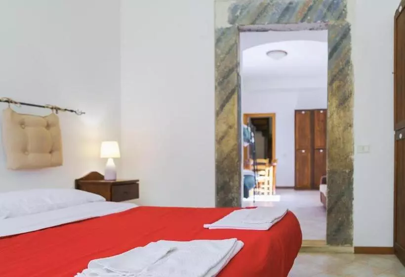 Ostello Albergo Dagli Elfi