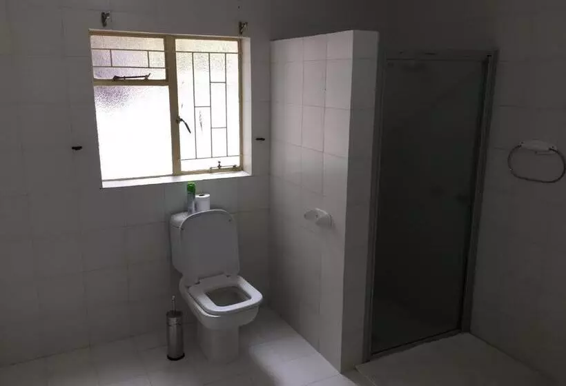 Majatalo Gracious Lodge