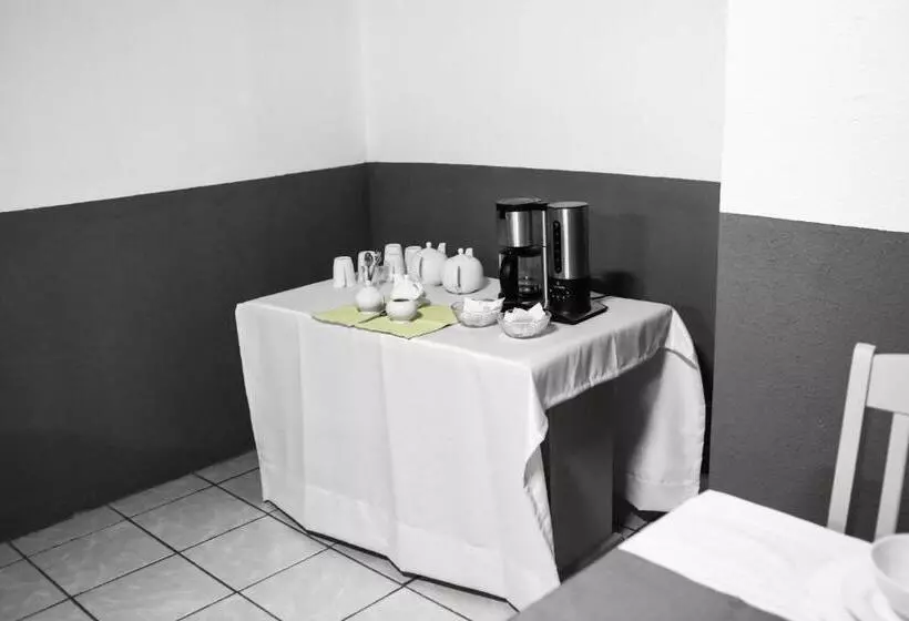 Majatalo Gracious Lodge