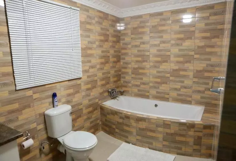 Majatalo Gracious Lodge