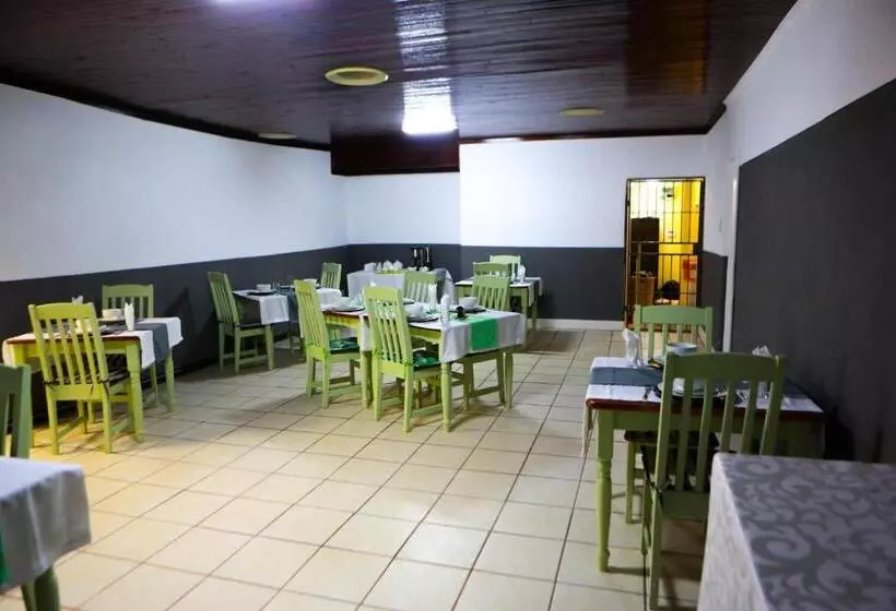 Majatalo Gracious Lodge