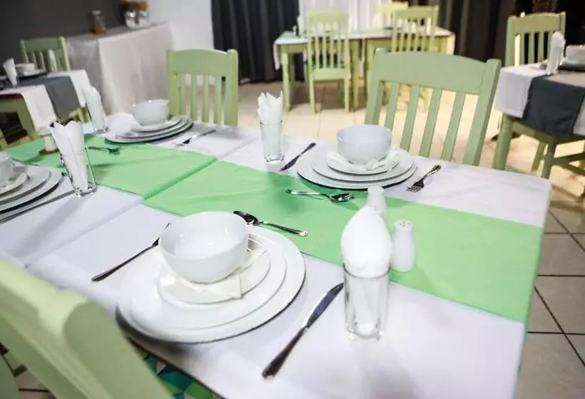 Majatalo Gracious Lodge