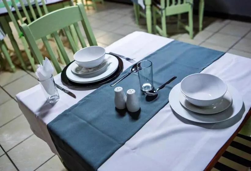 Majatalo Gracious Lodge