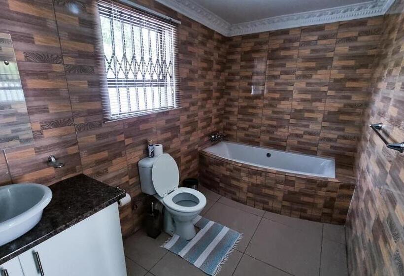 膳宿费 Gracious Lodge