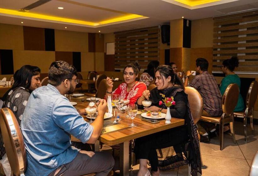 호텔 Ambara Suites