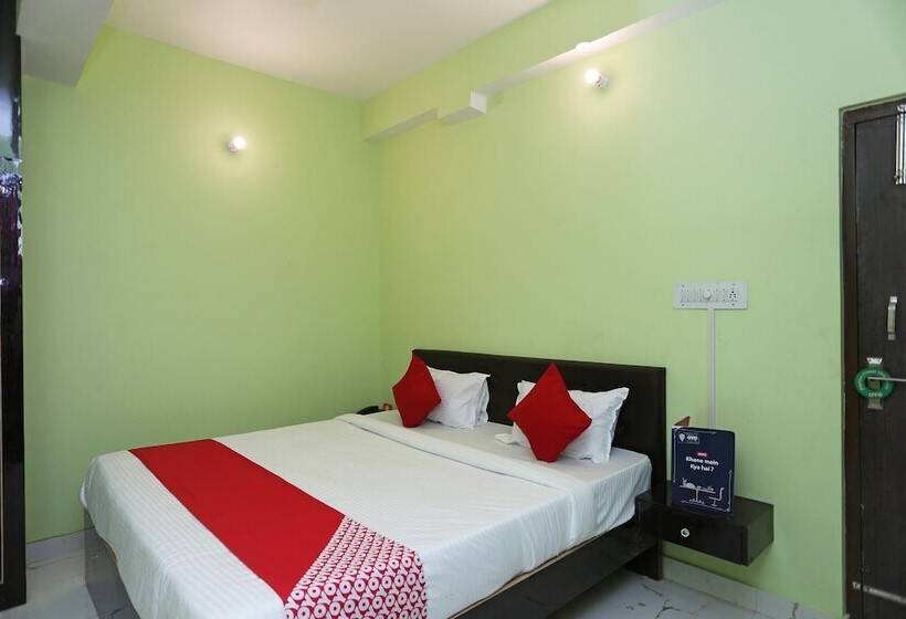 هتل O Near Anisabad Golambar