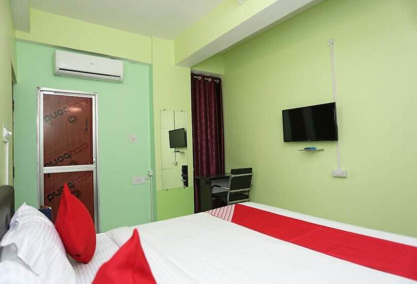 هتل O Near Anisabad Golambar